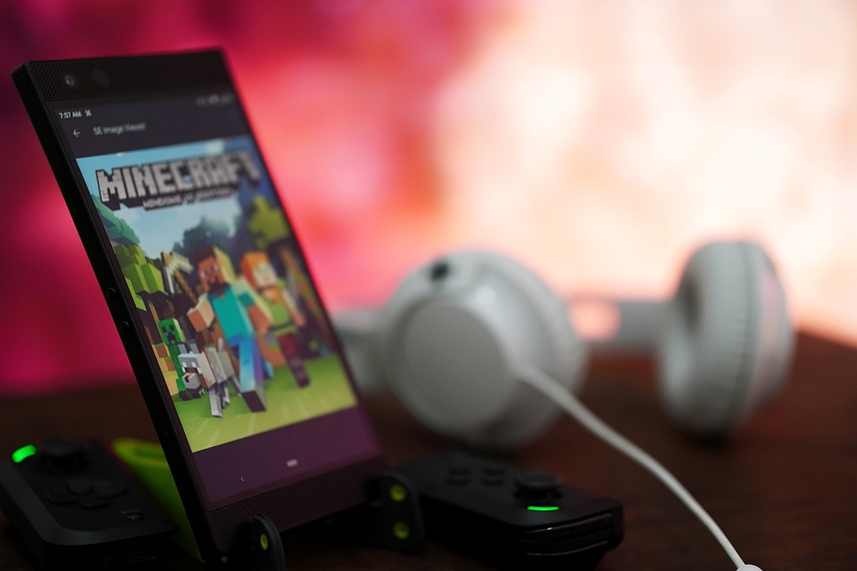 Děti hrají různé hry.